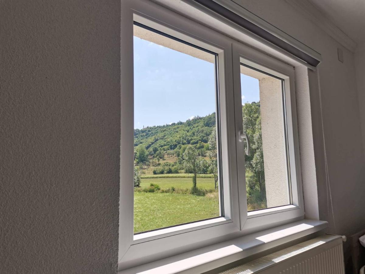 Una National Park Apartment Bihać Buitenkant foto