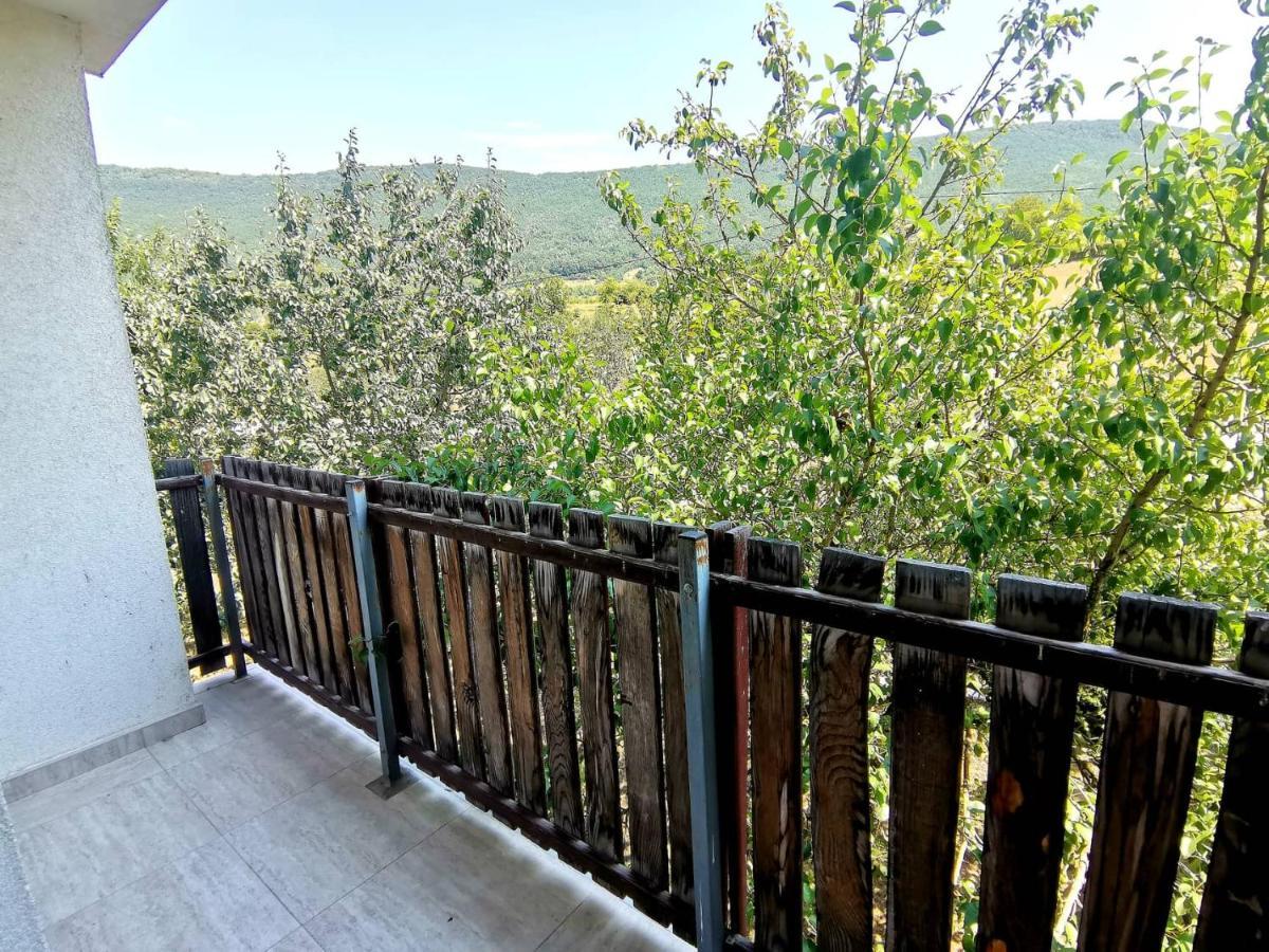 Una National Park Apartment Bihać Buitenkant foto