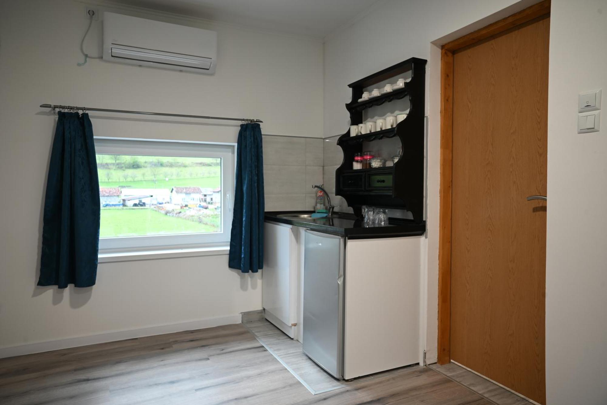 Una National Park Apartment Bihać Buitenkant foto